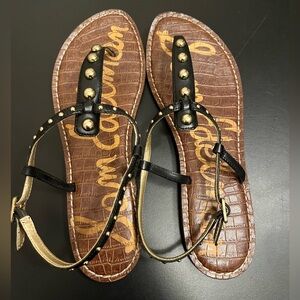 Sam Edelman Black Leather T-Strap Sandals with Gold Hardware